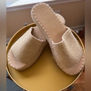 BEACH by MATISSE Del Mar Size 10